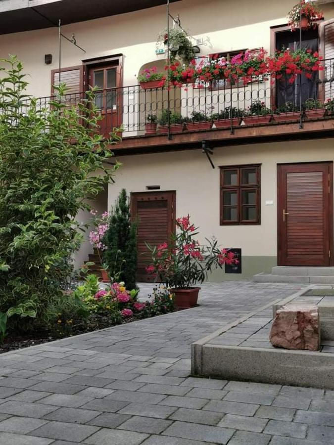 5Churches Apartment Győr Zewnętrze zdjęcie