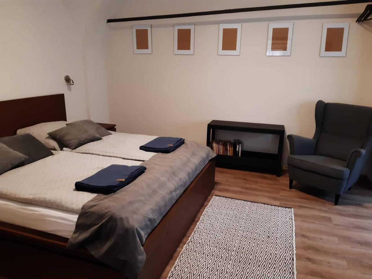 5Churches Apartment Győr Zewnętrze zdjęcie